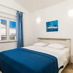 Beautiful In Barbat With House Sea View * Barbat na Rabu